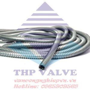 Ống ruột gà lõi thép