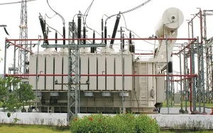 máy biến áp tăng áp khi